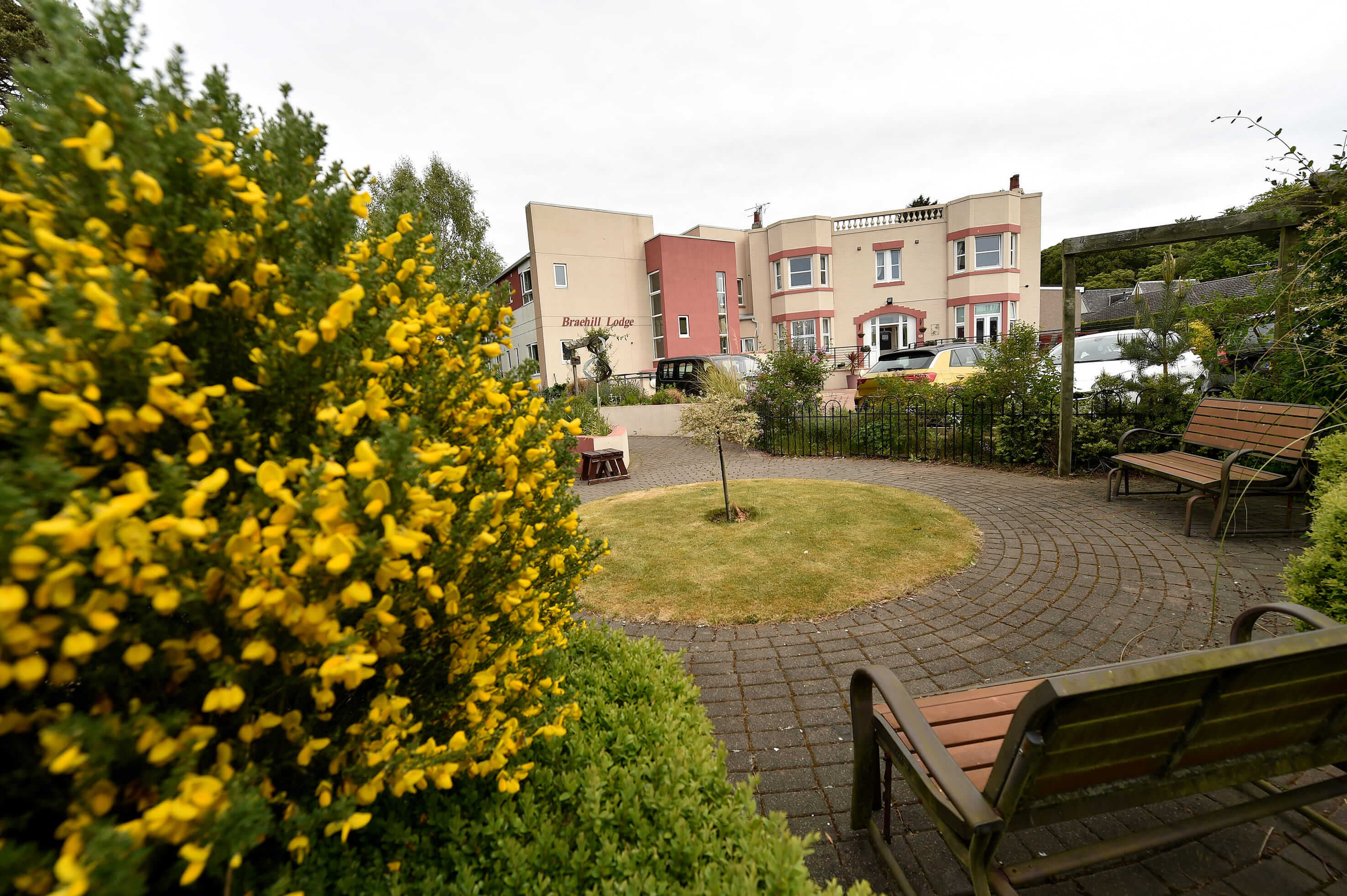 Outdoor spaces at Braehill Lodge near Monifieth